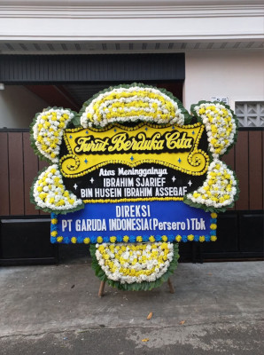 Papan Bunga Duka di Lotu